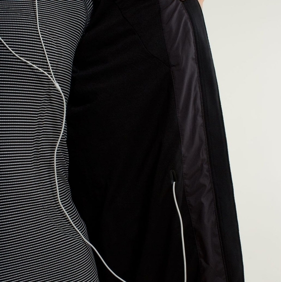 Lululemon Moto Fleece jacket size 6 in EUC - Picture 7 of 16